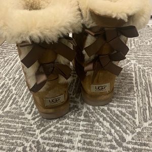 Ugg boots size 5